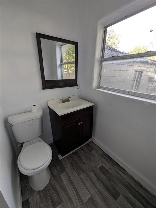 En Venta: $247,500 (2 camas, 1 baños, 922 Pies cuadrados)