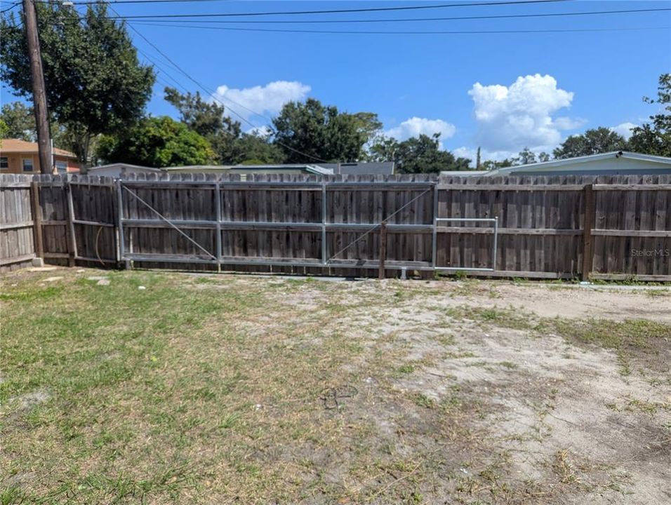 En Venta: $247,500 (2 camas, 1 baños, 922 Pies cuadrados)