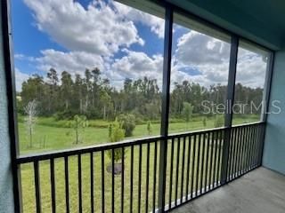 Active With Contract: $399,000 (2 beds, 2 baths, 1721 Square Feet)