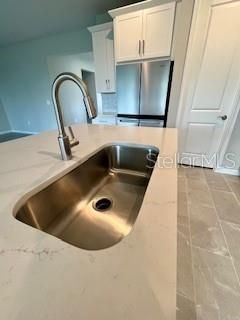 Active With Contract: $399,000 (2 beds, 2 baths, 1721 Square Feet)