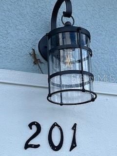 Active With Contract: $399,000 (2 beds, 2 baths, 1721 Square Feet)