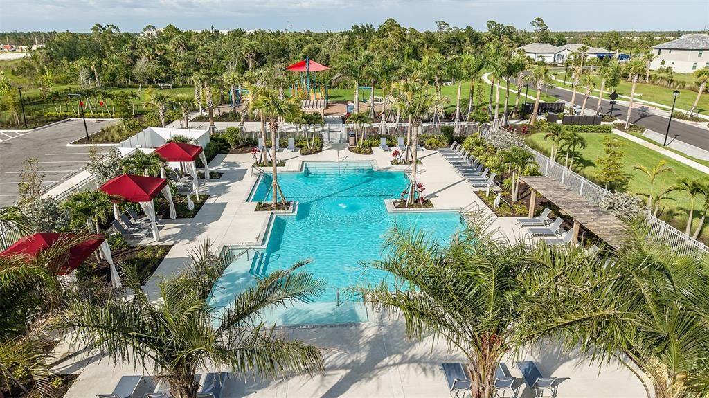 Active With Contract: $399,000 (2 beds, 2 baths, 1721 Square Feet)