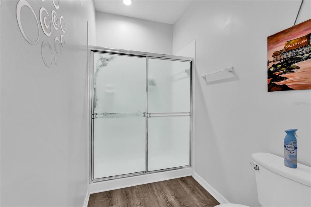 На продажу: $269,000 (2 спален, 2 ванн, 1190 Квадратных фут)