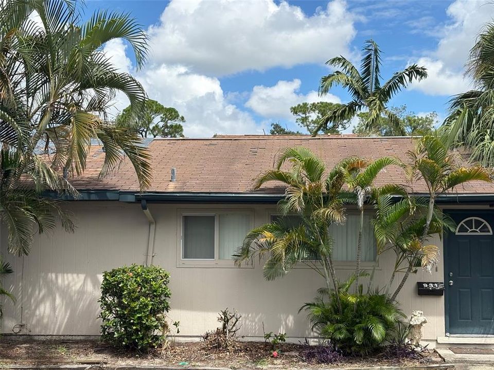 For Sale: $125,000 (3 beds, 2 baths, 1365 Square Feet)