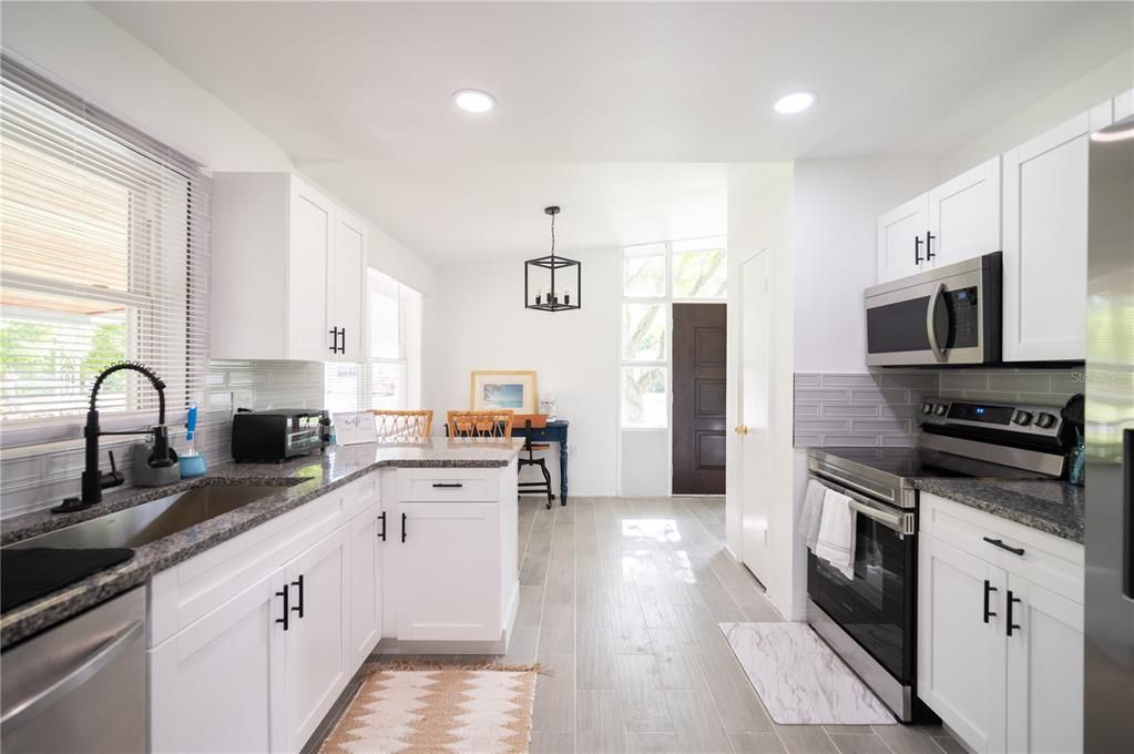 En Venta: $324,000 (3 camas, 1 baños, 1297 Pies cuadrados)