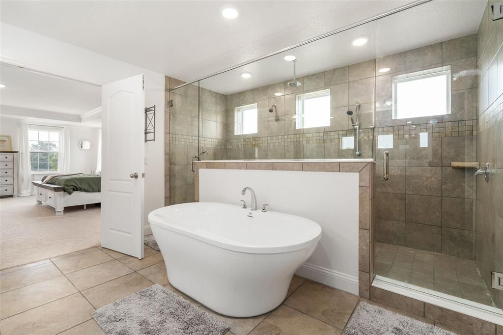 На продажу: $850,000 (5 спален, 4 ванн, 4477 Квадратных фут)