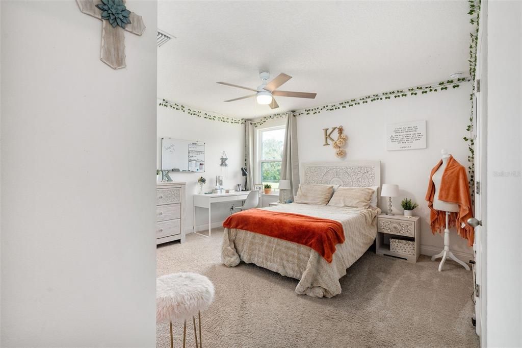 На продажу: $850,000 (5 спален, 4 ванн, 4477 Квадратных фут)