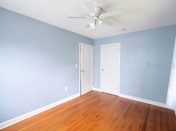 For Sale: $435,000 (2 beds, 1 baths, 1044 Square Feet)