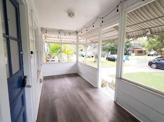 For Sale: $435,000 (2 beds, 1 baths, 1044 Square Feet)