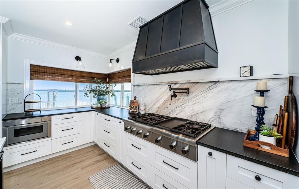 For Sale: $4,250,000 (4 beds, 5 baths, 4827 Square Feet)