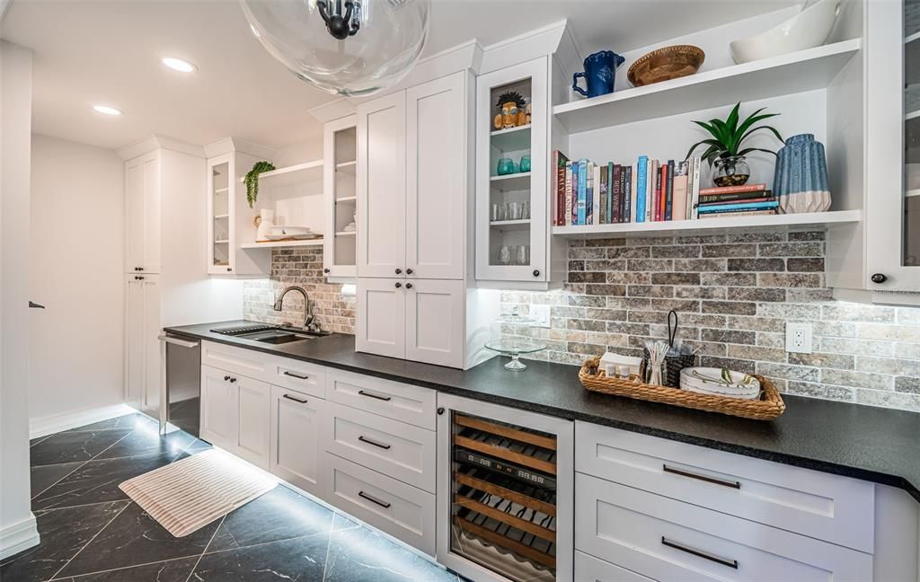 For Sale: $4,250,000 (4 beds, 5 baths, 4827 Square Feet)