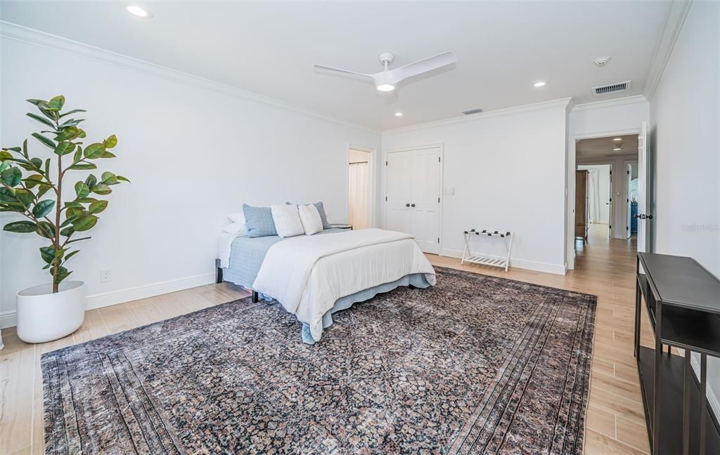 For Sale: $4,250,000 (4 beds, 5 baths, 4827 Square Feet)