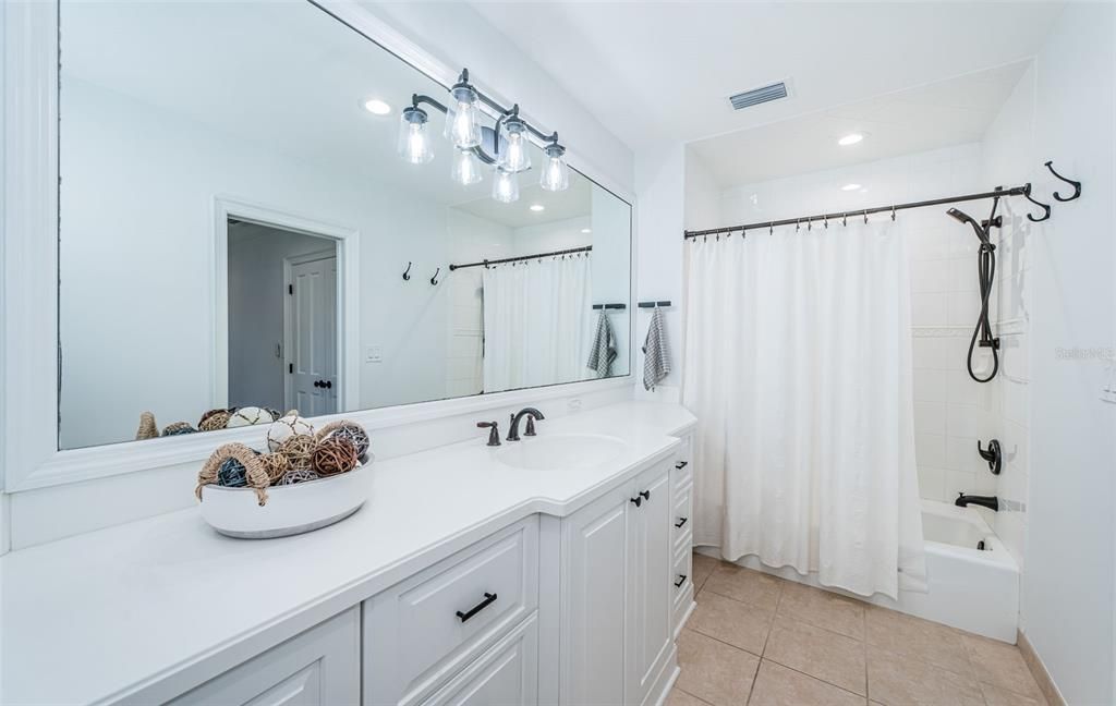 For Sale: $4,250,000 (4 beds, 5 baths, 4827 Square Feet)