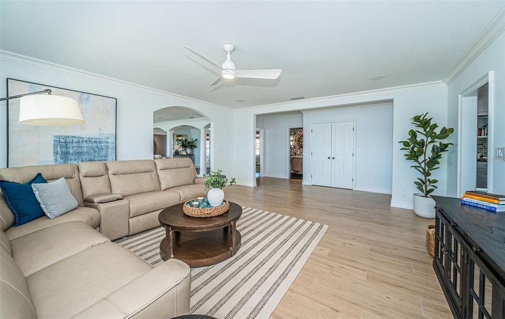 For Sale: $4,250,000 (4 beds, 5 baths, 4827 Square Feet)