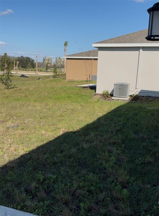 合同活跃: $2,500 (4 贝兹, 2 浴室, 1936 平方英尺)