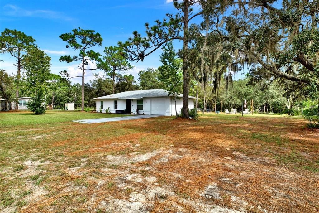 Activo con contrato: $253,000 (3 camas, 1 baños, 1000 Pies cuadrados)