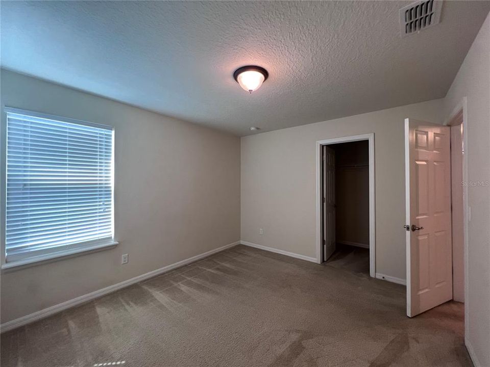 出租: $2,650 (5 贝兹, 3 浴室, 3224 平方英尺)