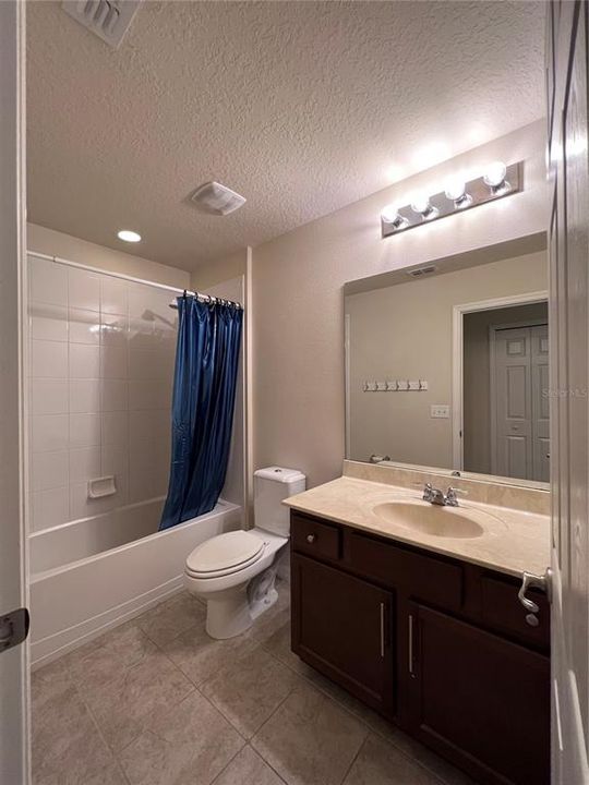 出租: $2,650 (5 贝兹, 3 浴室, 3224 平方英尺)