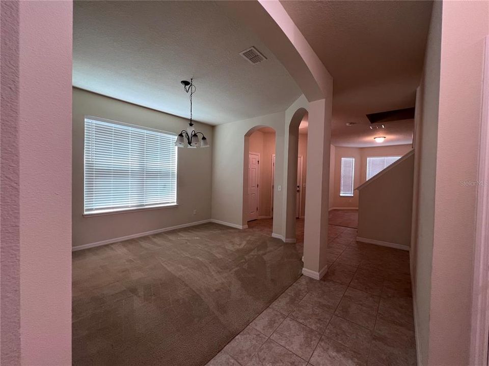 出租: $2,650 (5 贝兹, 3 浴室, 3224 平方英尺)