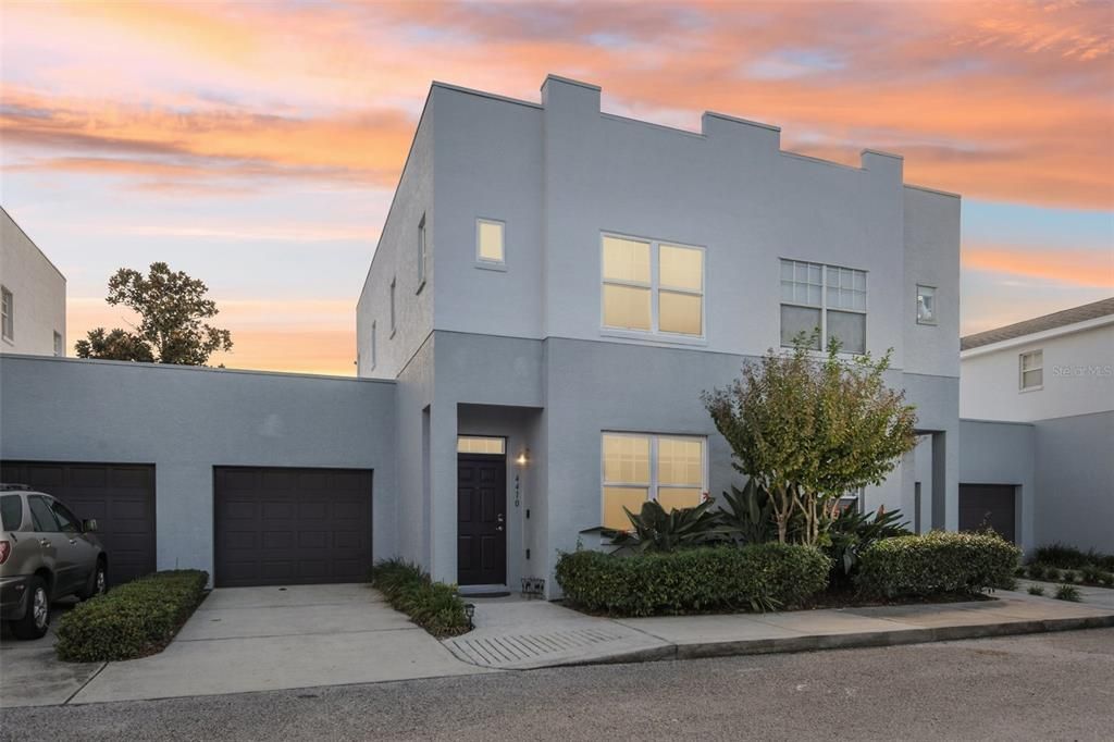 Vendido Recientemente: $339,900 (2 camas, 2 baños, 1191 Pies cuadrados)