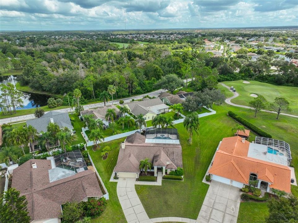 合同活跃: $430,000 (3 贝兹, 2 浴室, 2199 平方英尺)