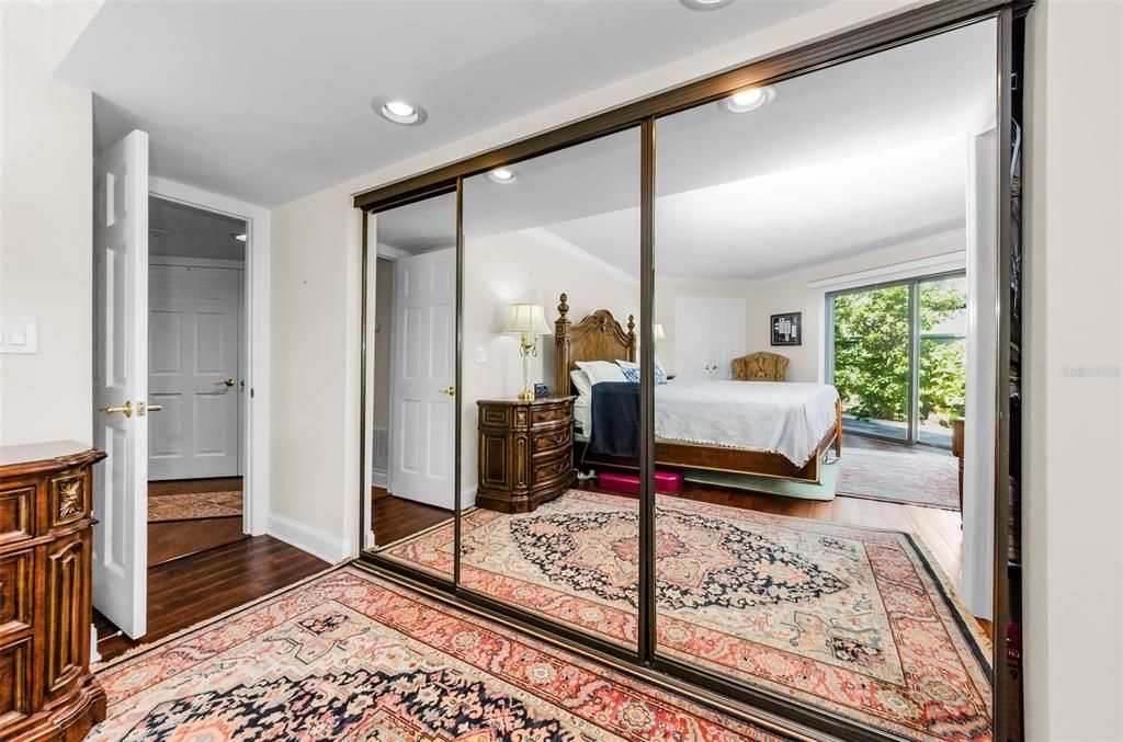 На продажу: $649,000 (3 спален, 2 ванн, 2063 Квадратных фут)