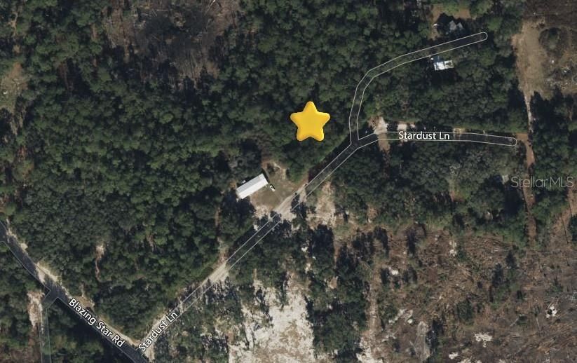 На продажу: $39,999 (3.28 acres)