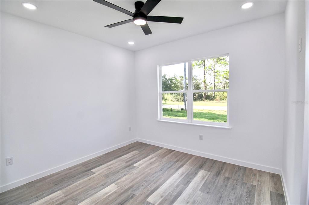 For Sale: $304,990 (3 beds, 2 baths, 1340 Square Feet)