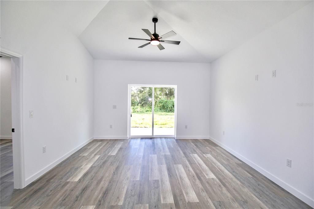 For Sale: $304,990 (3 beds, 2 baths, 1340 Square Feet)