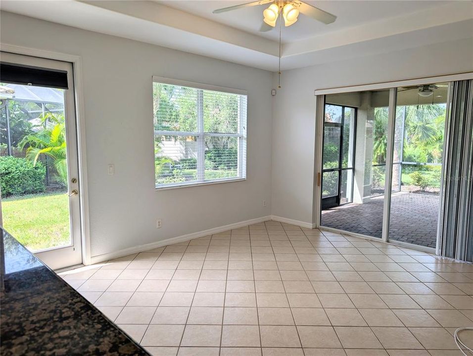 For Rent: $2,500 (3 beds, 2 baths, 1476 Square Feet)