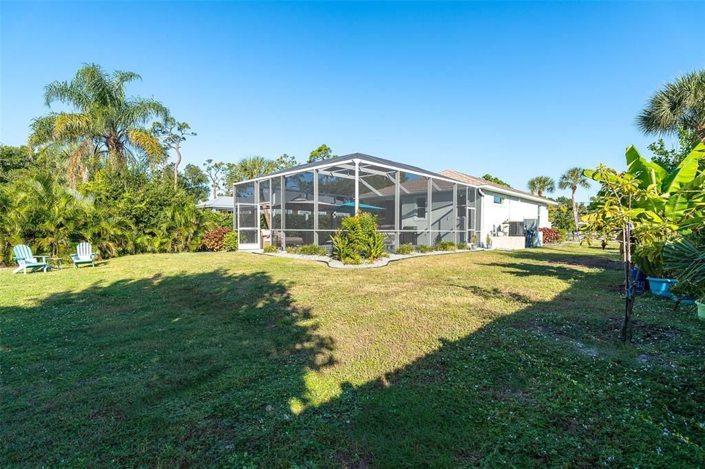 Active With Contract: $479,900 (2 beds, 2 baths, 1017 Square Feet)