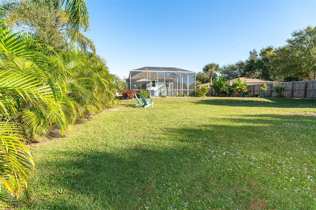 Active With Contract: $479,900 (2 beds, 2 baths, 1017 Square Feet)