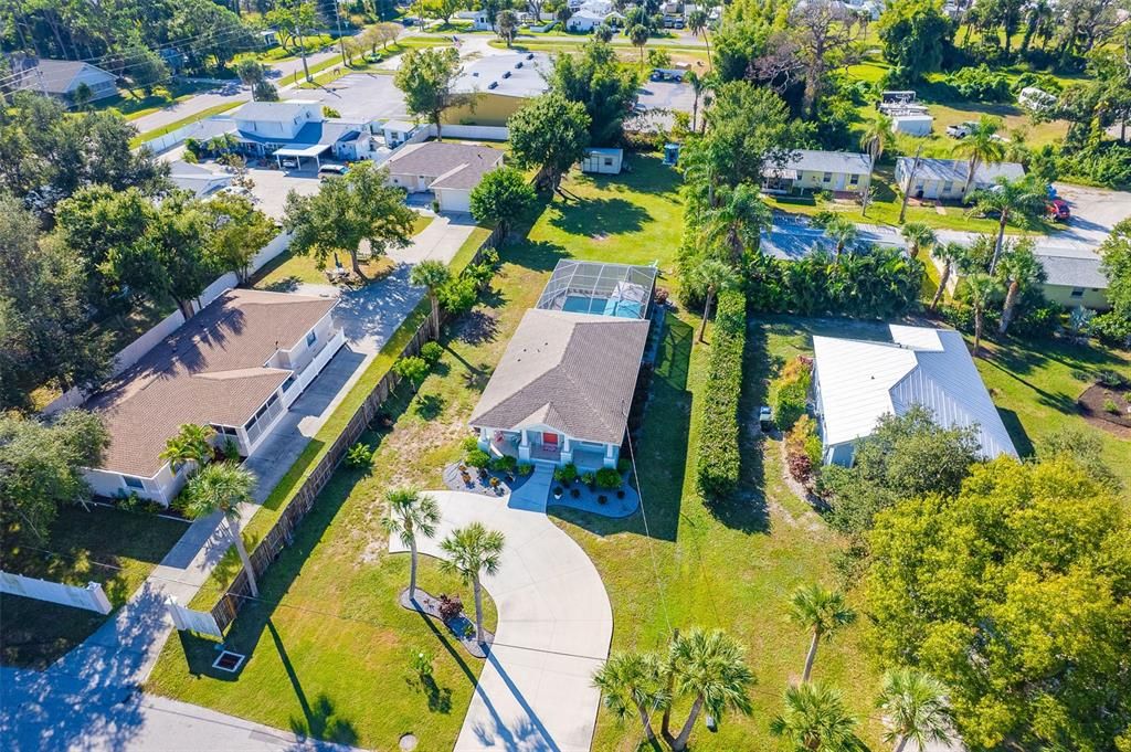 Active With Contract: $479,900 (2 beds, 2 baths, 1017 Square Feet)