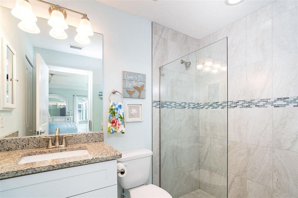 Active With Contract: $479,900 (2 beds, 2 baths, 1017 Square Feet)