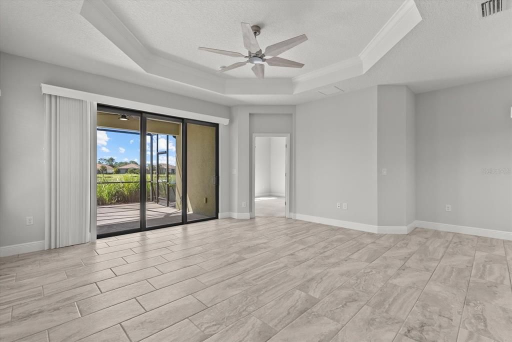 Activo con contrato: $409,900 (2 camas, 2 baños, 1524 Pies cuadrados)