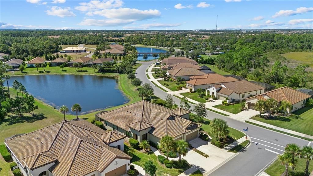 Activo con contrato: $409,900 (2 camas, 2 baños, 1524 Pies cuadrados)