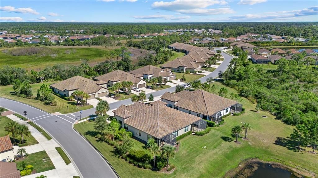 Activo con contrato: $409,900 (2 camas, 2 baños, 1524 Pies cuadrados)