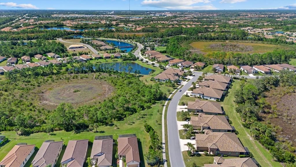 Activo con contrato: $409,900 (2 camas, 2 baños, 1524 Pies cuadrados)