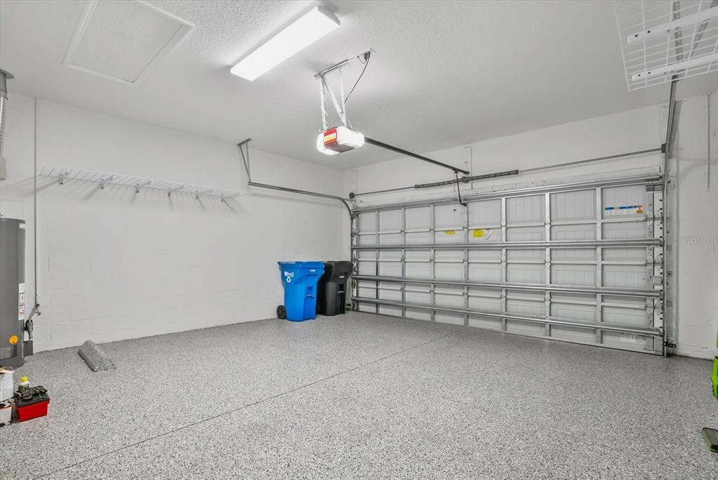 Activo con contrato: $409,900 (2 camas, 2 baños, 1524 Pies cuadrados)