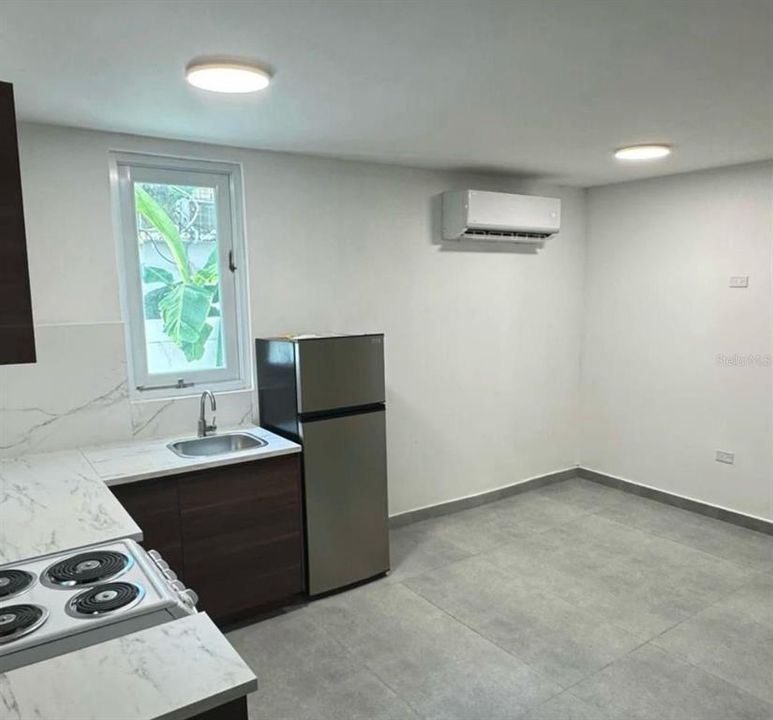 待售: $1,199,000 (12 贝兹, 0 浴室, 4500 平方英尺)