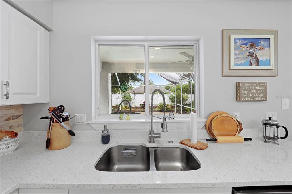 For Sale: $550,000 (3 beds, 2 baths, 2110 Square Feet)