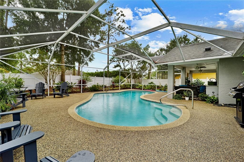 For Sale: $550,000 (3 beds, 2 baths, 2110 Square Feet)