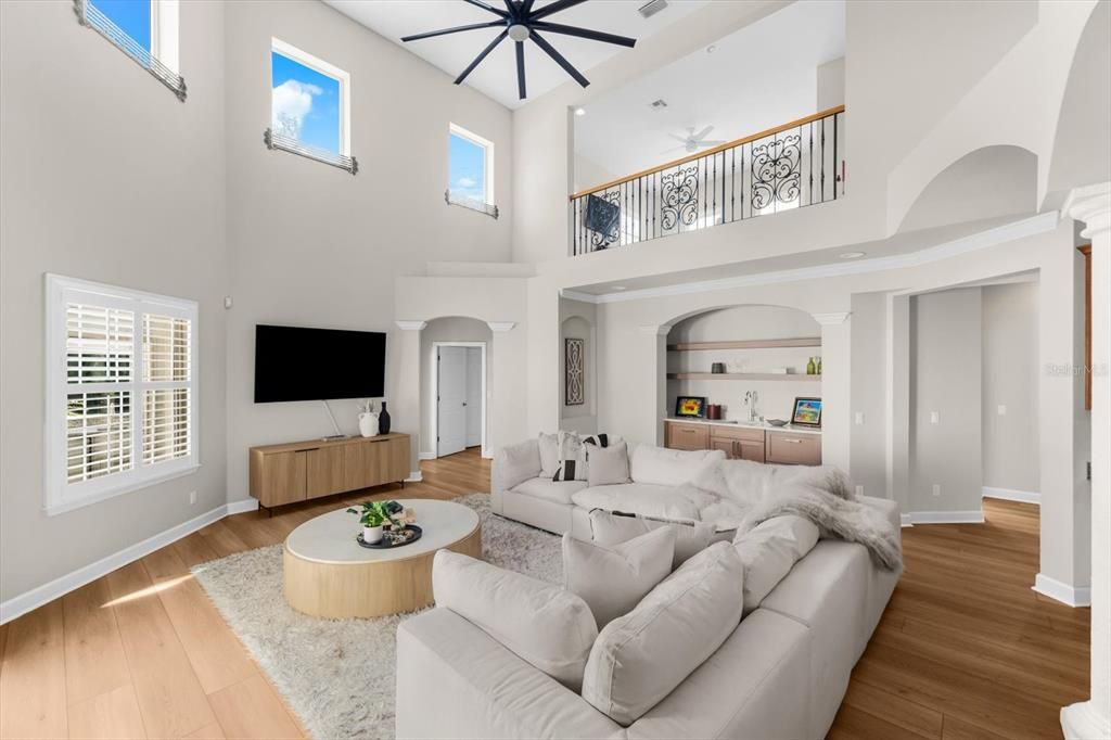 待售: $1,724,000 (5 贝兹, 6 浴室, 4983 平方英尺)