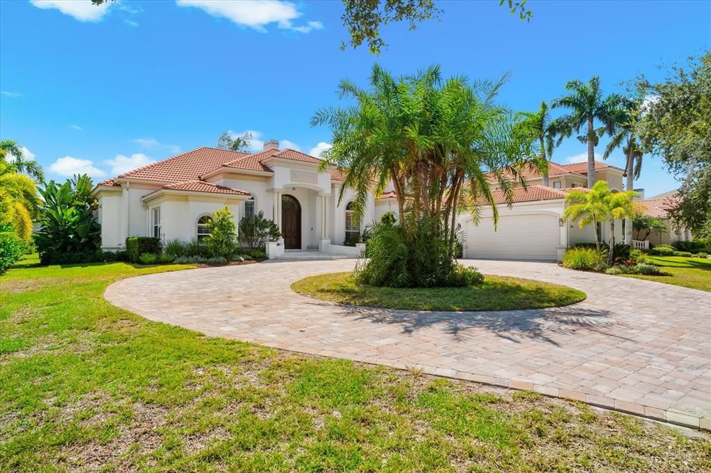 待售: $1,724,000 (5 贝兹, 6 浴室, 4983 平方英尺)