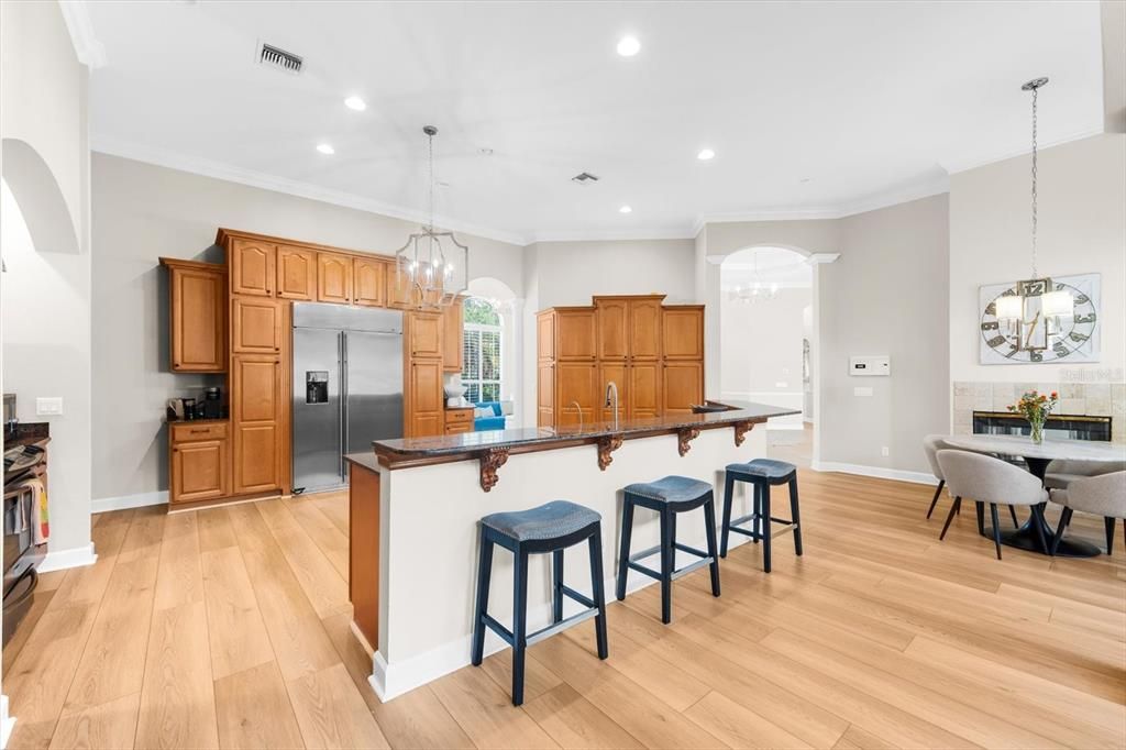 待售: $1,724,000 (5 贝兹, 6 浴室, 4983 平方英尺)