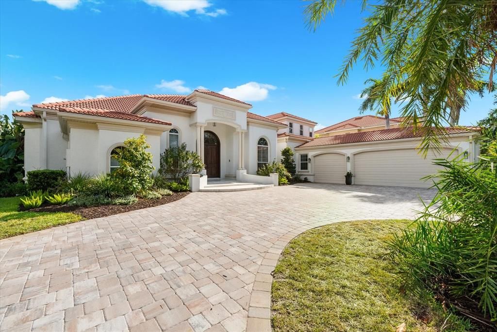 待售: $1,724,000 (5 贝兹, 6 浴室, 4983 平方英尺)