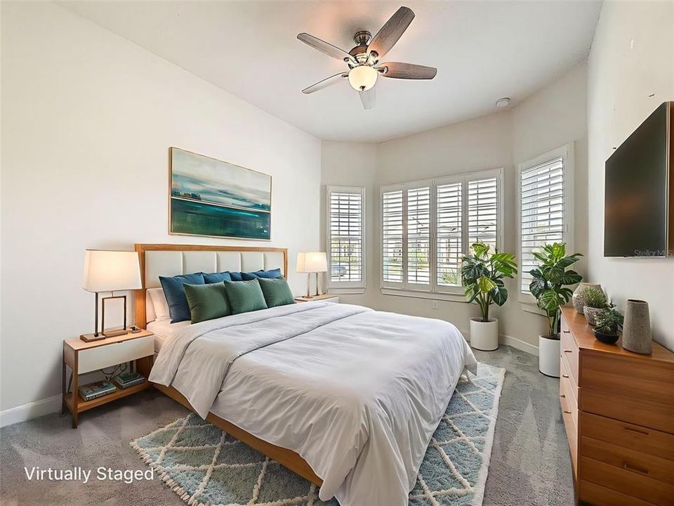 For Sale: $550,000 (3 beds, 2 baths, 2114 Square Feet)