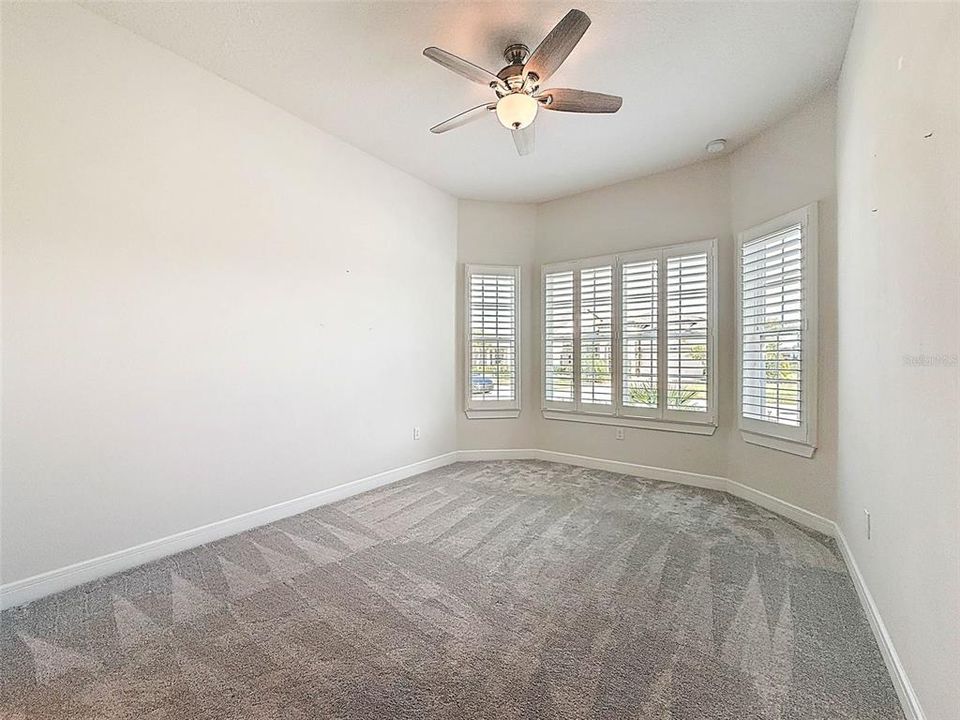 For Sale: $550,000 (3 beds, 2 baths, 2114 Square Feet)