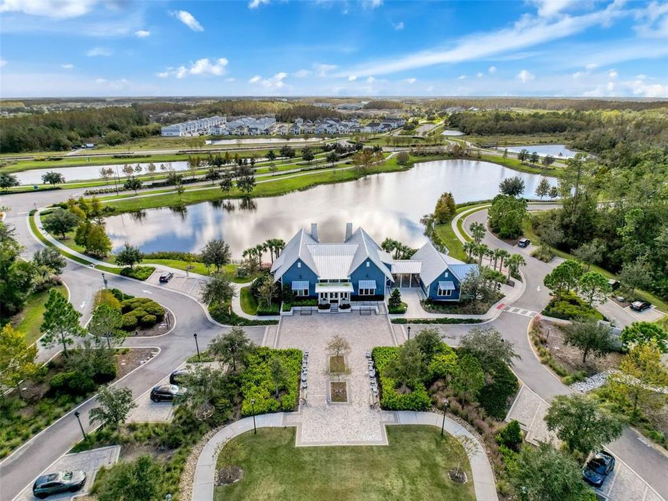 For Sale: $550,000 (3 beds, 2 baths, 2114 Square Feet)