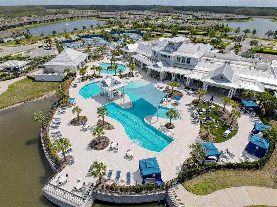 For Sale: $550,000 (3 beds, 2 baths, 2114 Square Feet)